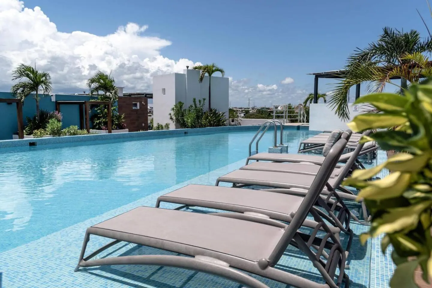 Apartment Luxury Condo, 150Mb, 1 Bedroom, Gym, Pool, Sauna Playa del Carmen