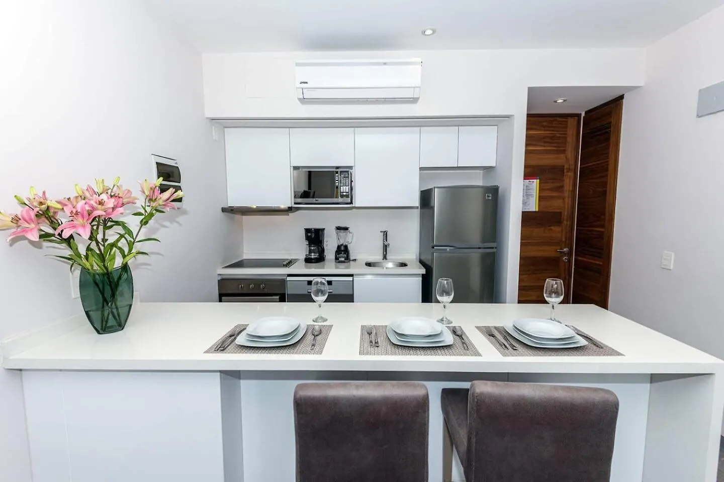 Luxury Condo, 150Mb, 1 Bedroom, Gym, Pool, Sauna Playa del Carmen 0*,