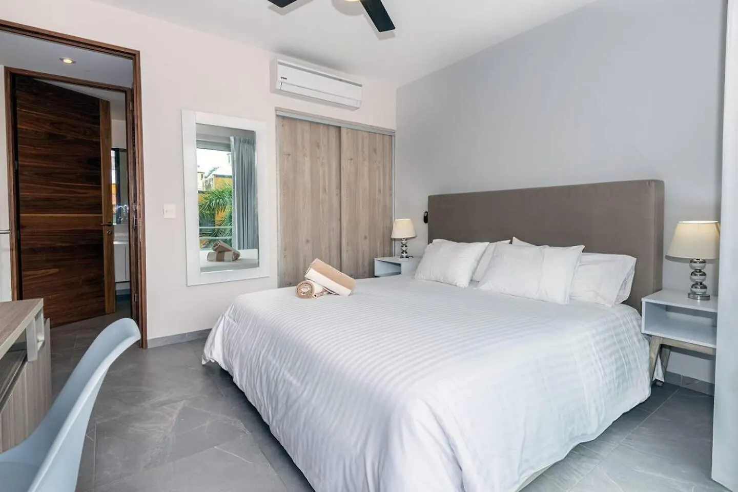 Luxury Condo, 150Mb, 1 Bedroom, Gym, Pool, Sauna Playa del Carmen Apartment